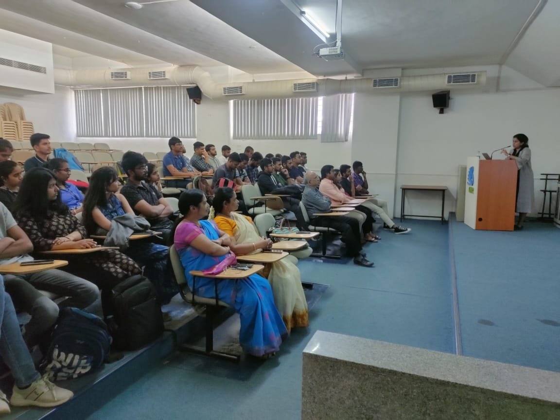 Sanjana Rathi addressing students and faculty in a CMRIT lecture hall