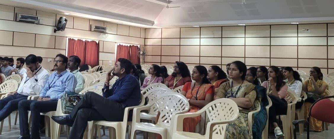 Faculty and students in the audience during the session