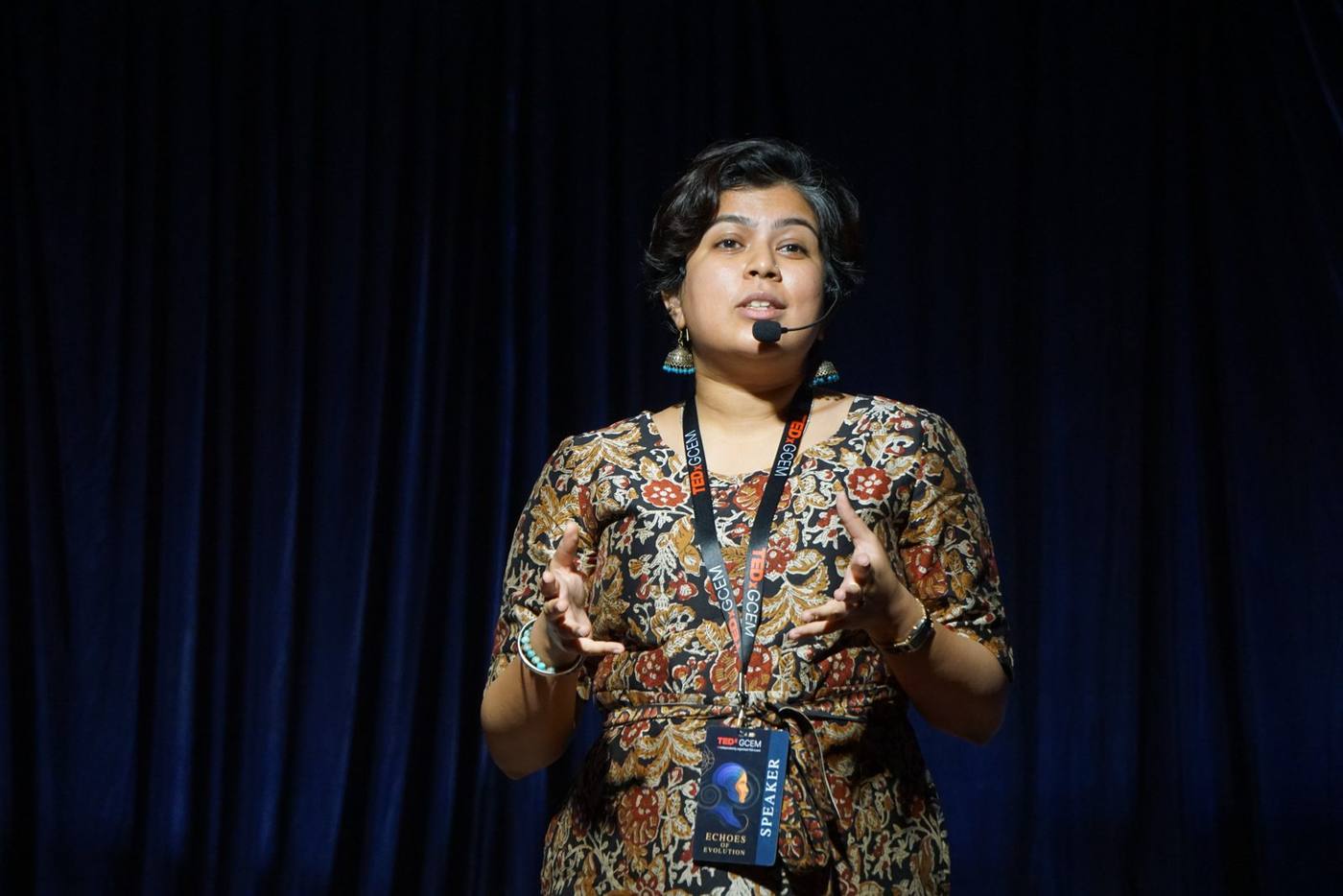 Sanjana Rathi delivering her TEDx talk